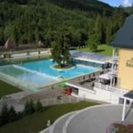 Grand Vysne Ruzbachy