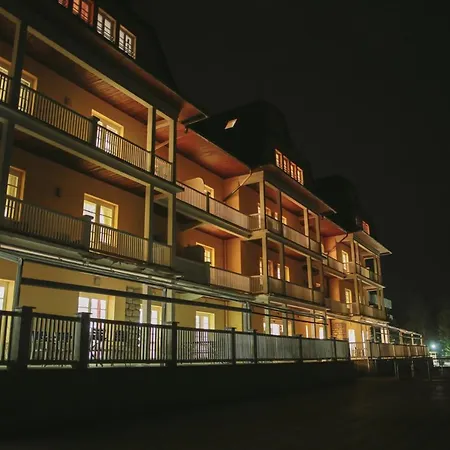 Grand Strand Hotel